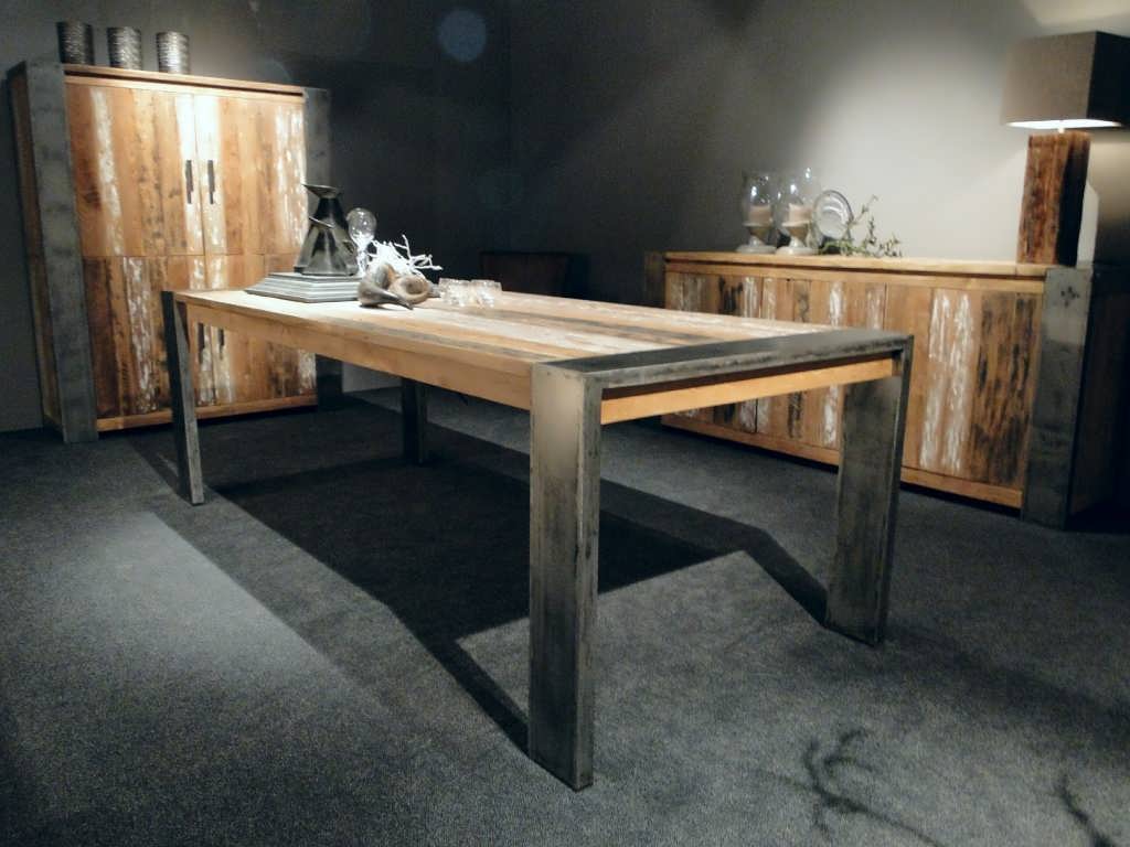 Verkeerd Vervelen binding Asmund tafel gemaakt van oud teakhout | RobuusteTafels.nl